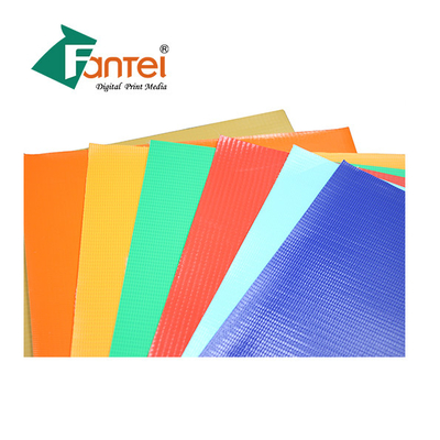 300gsm 200X300 18X12 PVC القماش المشمع في لفة للخيمة في الهواء الطلق