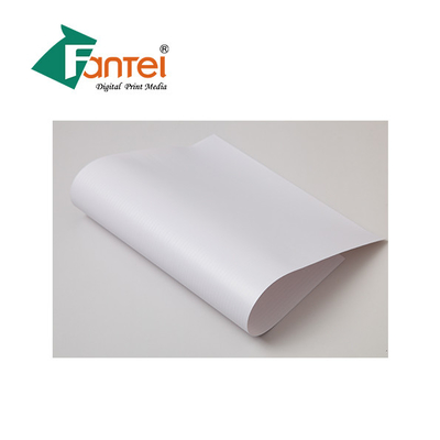 260Gsm PVC مواد الإعلان في الهواء الطلق الساخنة التصفيح لامع