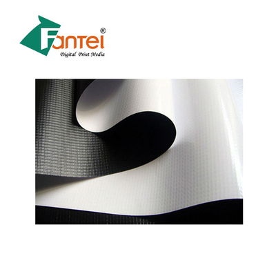 أبيض 100m 700gsm PVC محجوز لافتة تنسيق واسع طباعة UV حبر